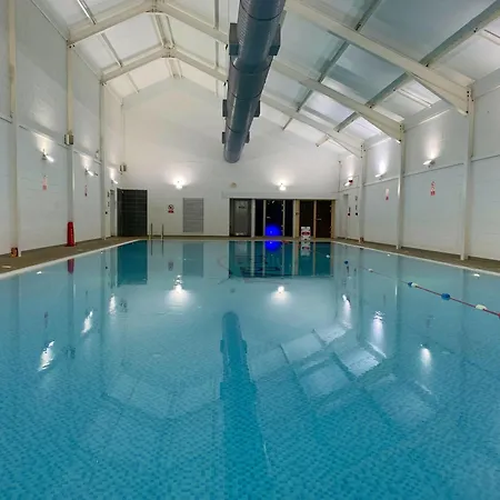 Anchors Away At The Bay Filey, Sleeps 7, 2 Dogs Welcome For Free Too