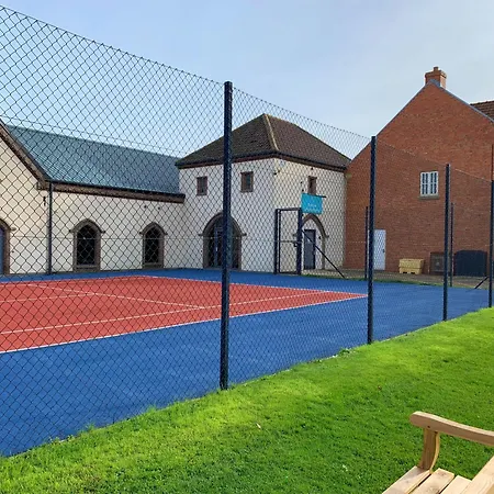 Anchors Away At The Bay Filey, Sleeps 7, 2 Dogs Welcome For Free Too Сasa de vacaciones Filey