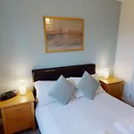 Anchors Away At The Bay Filey, Sleeps 7, 2 Dogs Welcome For Free Too *