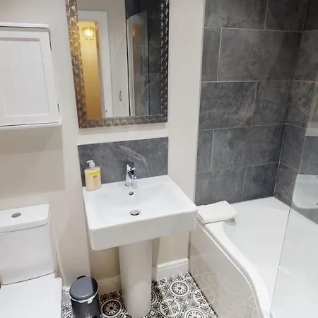 Anchors Away At The Bay Filey, Sleeps 7, 2 Dogs Welcome For Free Too Файли